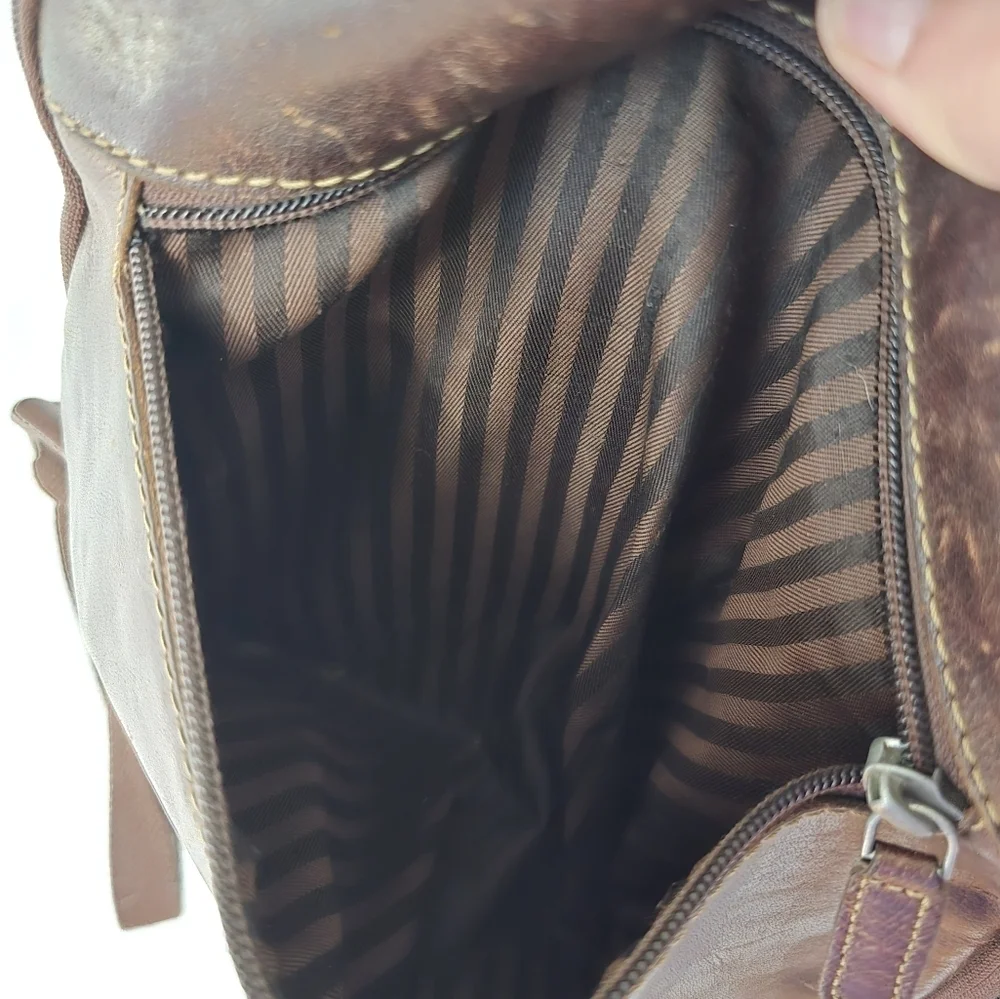 Jack Georges Voyager Convertible Backpack / Messenger Brown Leather Distressed